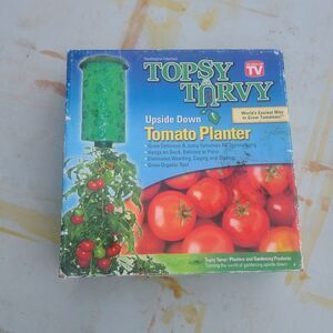 Topsy Turvy Upside Down Tomato Planter Patio Garden Plants NEW Open Box